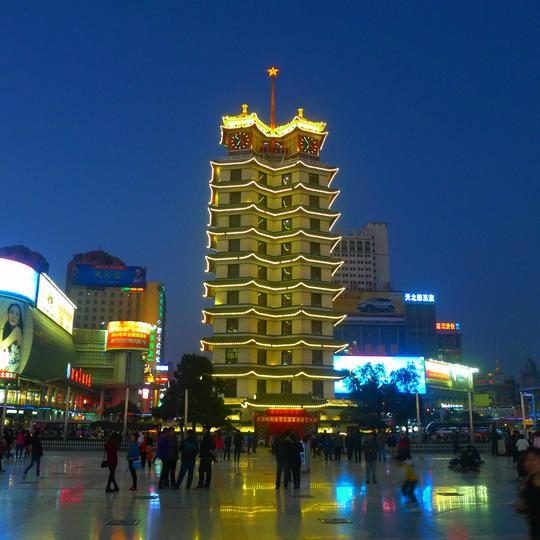 郑州二七塔夜景