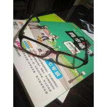 怎么给孩子配眼镜好