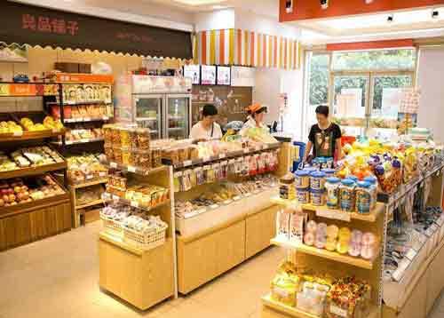 良品铺子零食店加盟