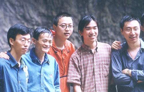 马云李嘉诚创业史大pk