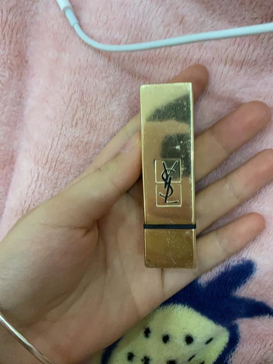 圣罗兰方管口红唇膏52号色星星色去年柜姐推的也没试色