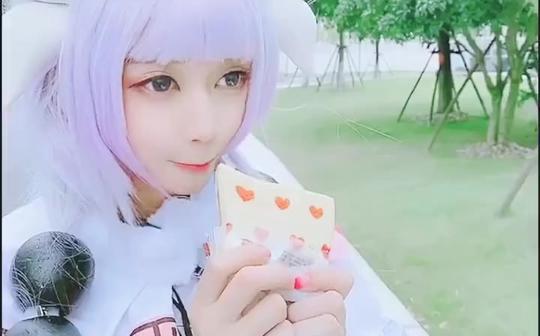 再看就把你也吃掉!#康娜#小林家的龙女仆