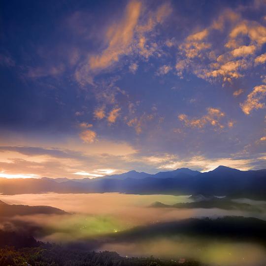 日出,山景