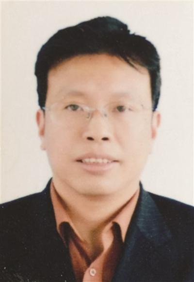 始终围绕人社工作宗旨,切实履行好第一责任人职责,以创业带动就业