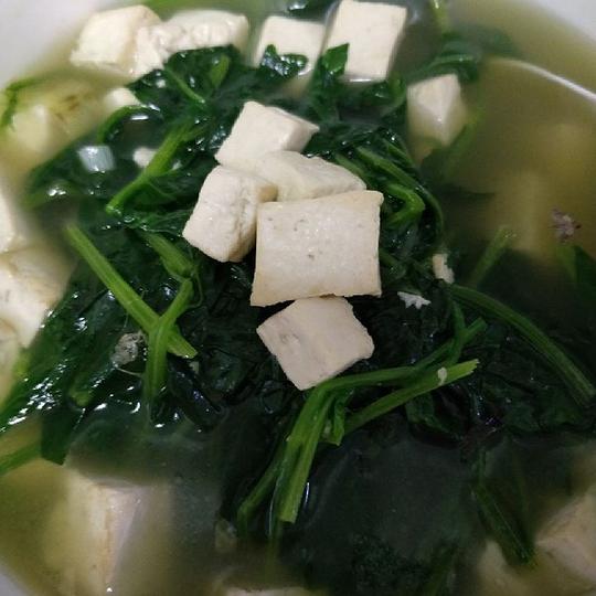 &lt;strong&gt;菠菜豆腐汤&lt;/strong&gt;