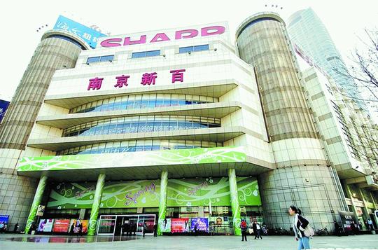 借2万下海创业,卖电脑做到300亿至今不会用,今身价400