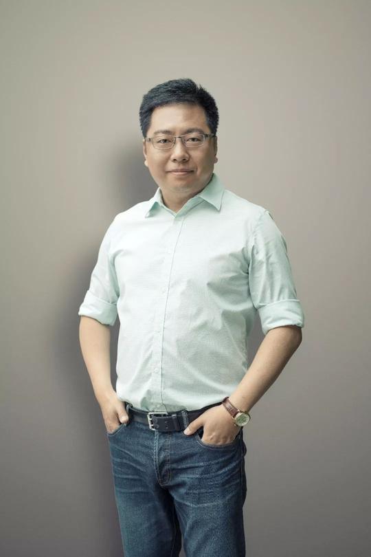 作为一个连续创业者,彭雷从大学开始已有十余年的创业历程,除了客如