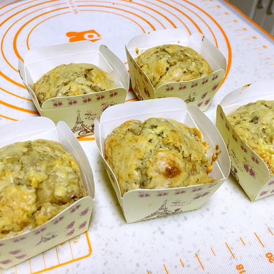 做过红糖全麦香蕉马芬超快手,用的淡奶油代替牛奶