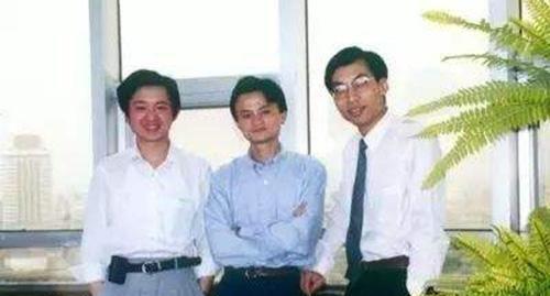 三人创业，马云成亚洲首富，他的第一位合伙人如今却渐行渐远?