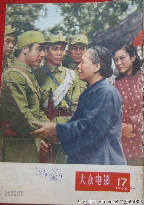 [转载]黑白电影《冲破黎明前的黑暗》:抗战题材