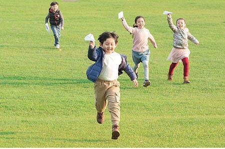 孩子过早上幼儿园好吗