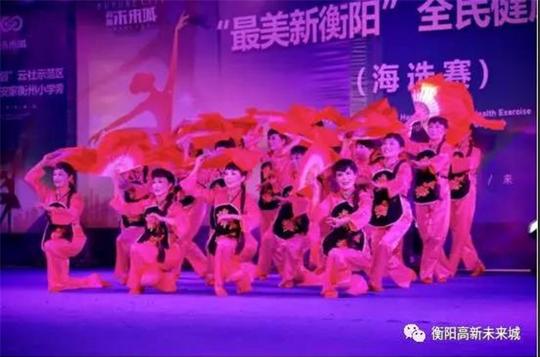 好嗨哟!她的笑容超级迷人!你难道不想到现场看看吗?|高新未来城(创客谷,文创谷)