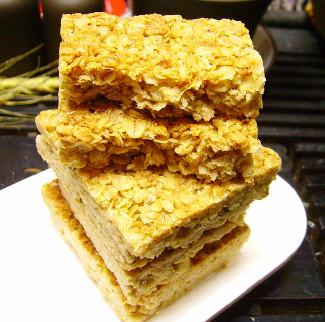 燕麦奶和牛奶哪个更好喝
