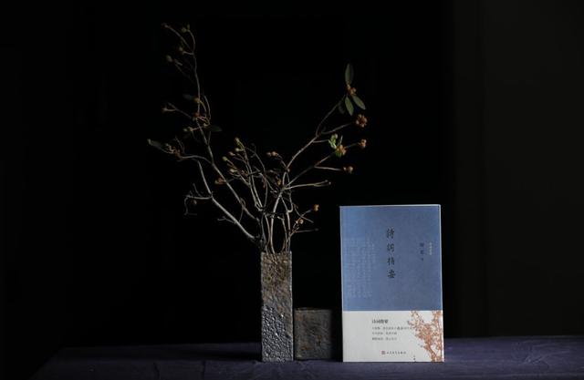 为什么宝宝喜欢倒着看书