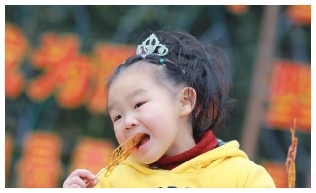 为什么小孩子更容易近视