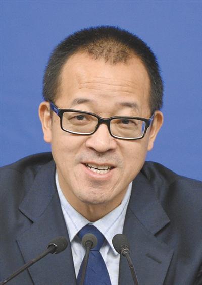 ●全国政协委员、新东方董事长俞敏洪在接受采访时说，失败是不影响整个创业的大潮的。
