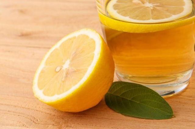 孕妇能喝柠檬蜂蜜水吗?