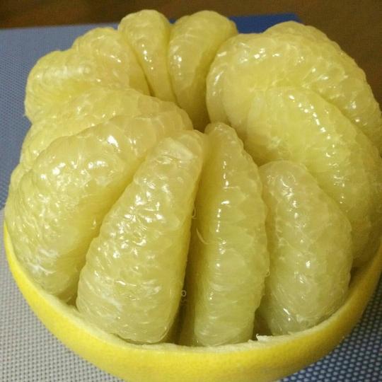 抹茶色泡泡做的完美剥柚子大法