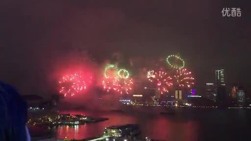 热门片段2015初二,喜气羊羊看烟花,超高兴!-视频