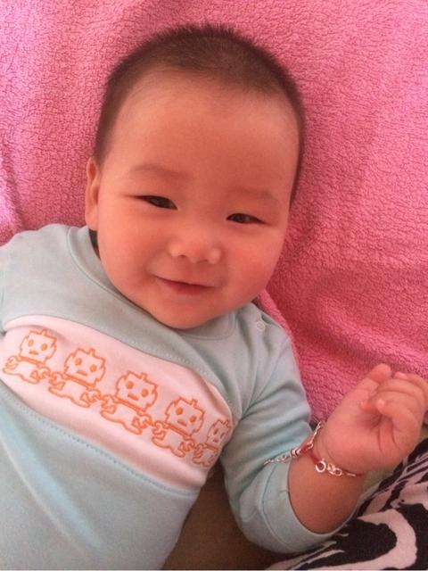 小孩子爱往嘴里塞东西怎么办
