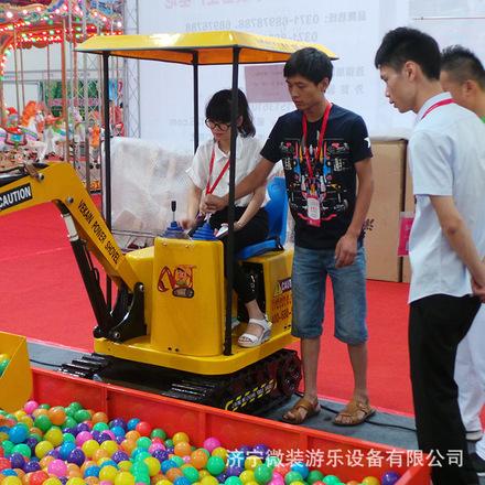 广场摆摊地摊游戏项目什么生意好做赚钱地摊生意儿童挖掘机