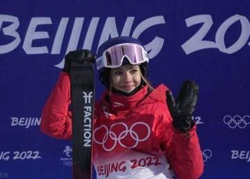 谷爱凌失误后表情好可爱图片