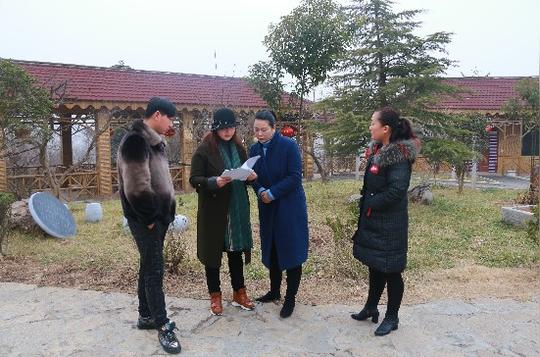 杜集区妇联对2018年省妇女创业扶持项目拟申报单位进行调研