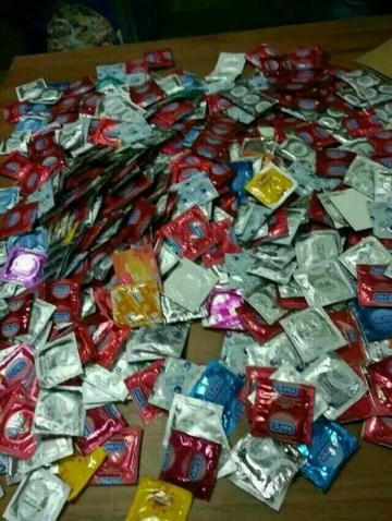 避孕套qq搞笑表情包