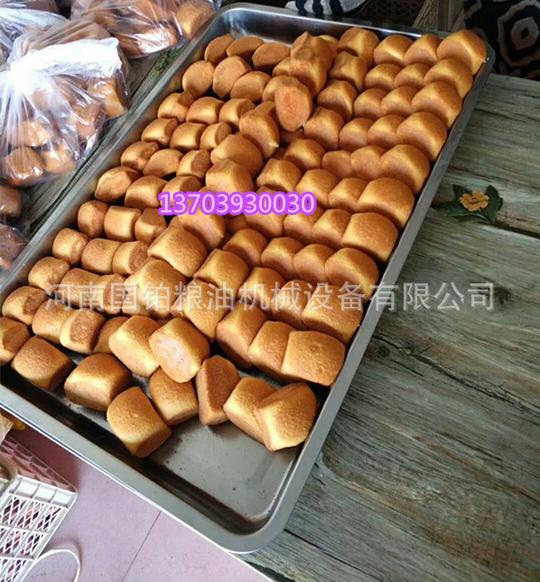 小设备蜂蜜槽子糕机器不粘盘易清洗老式鸡蛋糕模具烤箱