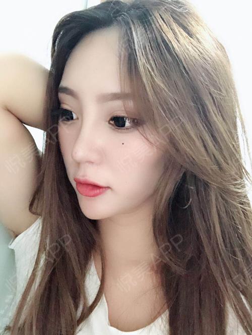 看到朋友圈里面好多都在玩抖音的那个爱心拼图,我也来