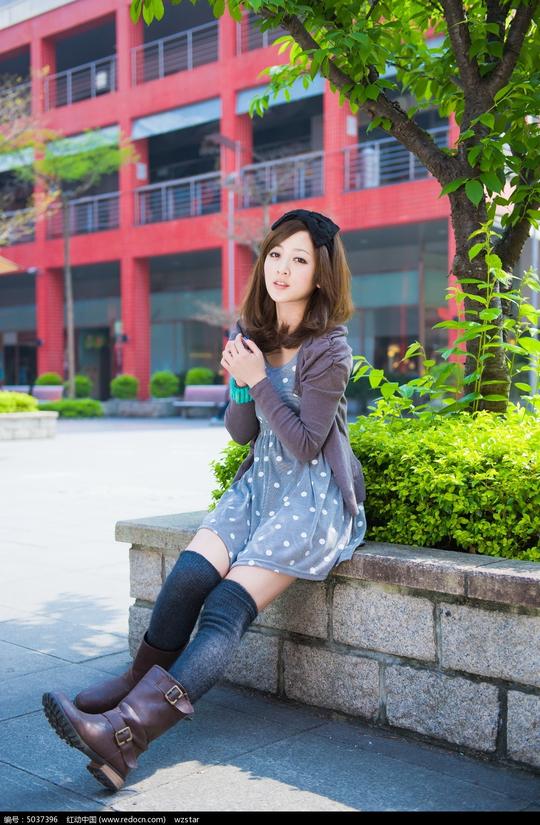 免费素材图片素材人物图片女性女人青春校园的女孩请您分享