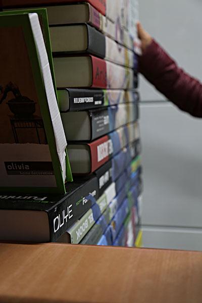 叠高的书籍_图片大全—全景创意图库（quanjing.com）中国领先的正版图片视频素材网站