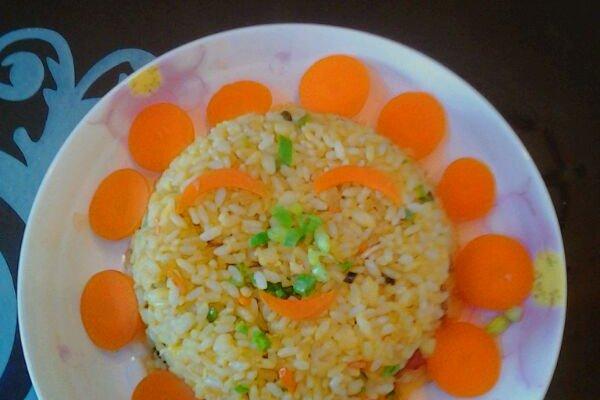 香肠炒饭的做法大全