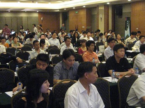没错同学聚会可以当做一门创业项目来进行.什么挣钱最多?