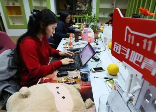 电商越来越火，一些淘宝老店却接连倒闭，现在开网店到底有多难赚钱(又一电商巨头宣布倒闭)