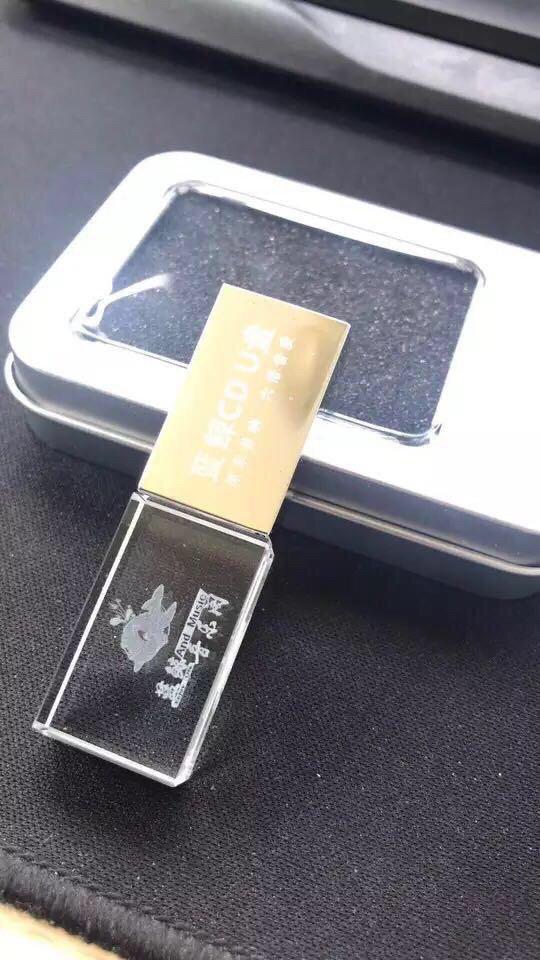 抖音快手热门神曲蓝鲸u盘顶级车载音乐,提升6倍音质