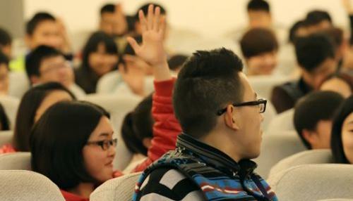 恋爱是个技术活百合网专家走进成都大学