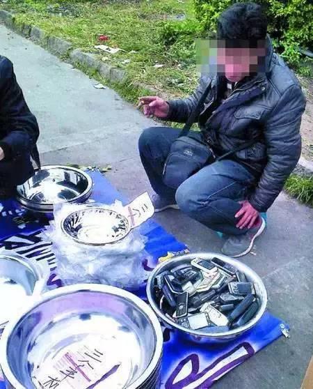 骗术拆穿:旧手机换脸盆-2.jpg