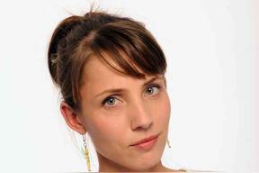 图娃&middot;诺沃妮