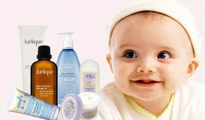 宝宝皮肤娇嫩下一句