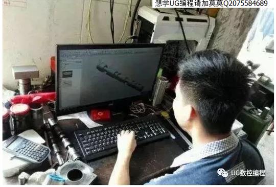 不少高级技工"身价"已高过本科毕业生,数控操作工比白领还挣钱