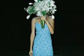 Flower in the Dark(Fiji Blue)