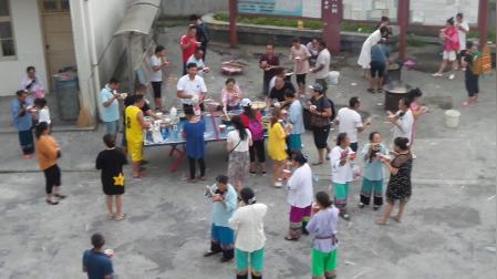 孩子们在您的带领下