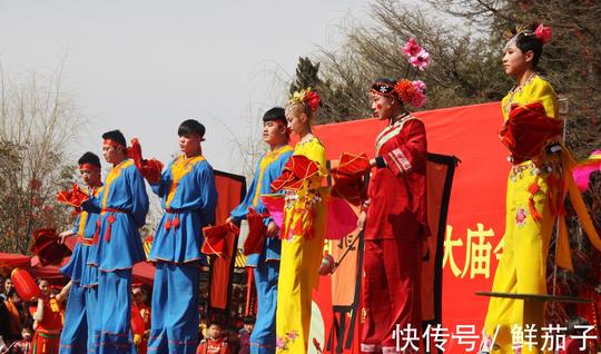 江湖客|花瓶姑娘:90年代的民间骗术，是多少人的童年阴影!