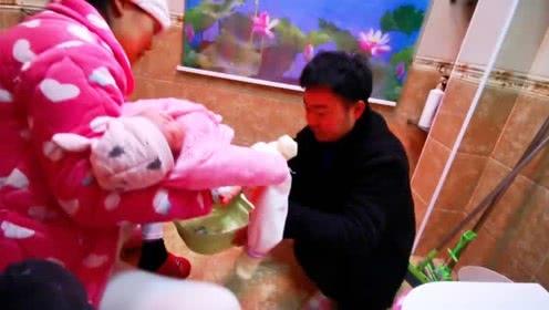 宝宝为什么总是晚上发烧白天没事