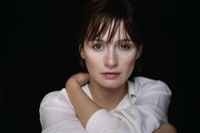 艾米莉·莫迪默