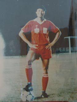 客家人著名足球运动员的长尾关键词有哪些