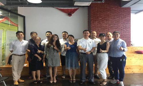 《报消吧华为财经课堂》第9期顺利开讲，深挖华为辉煌背后的ifs财经变革秘