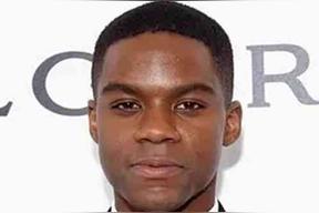 约翰&middot;艾德坡