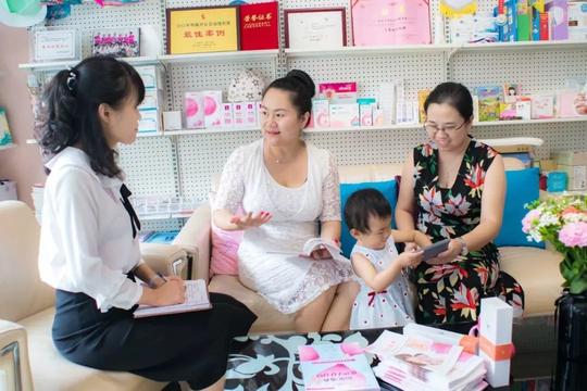 超人妈妈招聘兼职工作人员:月入过万,轻松带娃!